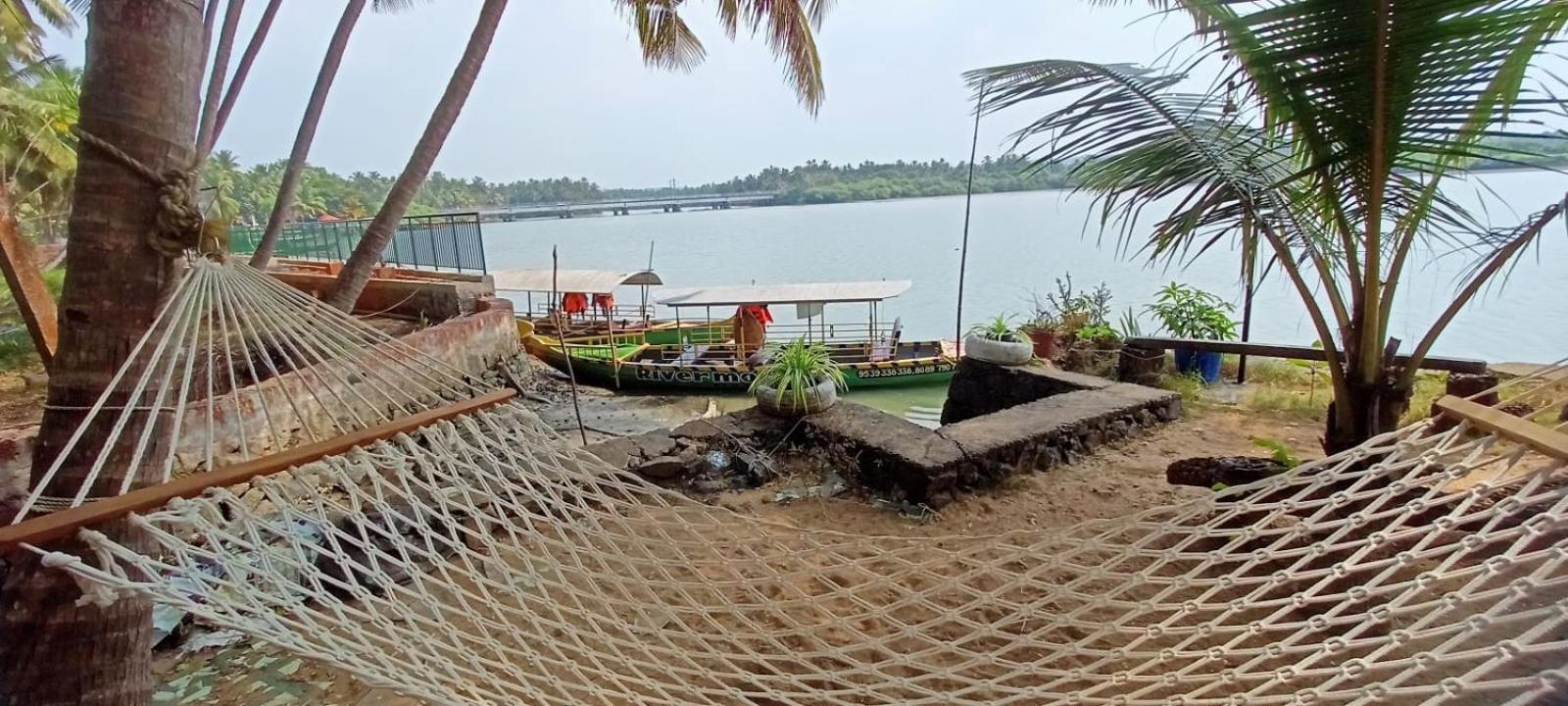 Green Island Homestay Riverside Kozhikode Ngoại thất bức ảnh